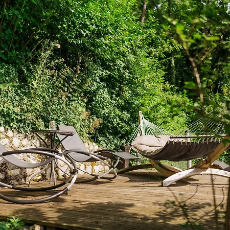 Romantikchalet Vogelnest Mit Whirlpool, Kamin, Balkon & Terrasse Apartment