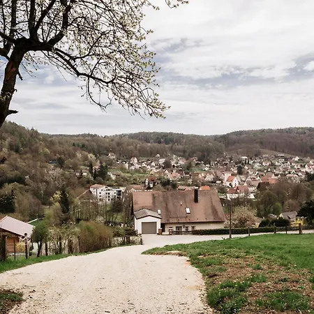 Romantikchalet Vogelnest Mit Whirlpool, Kamin, Balkon & Terrasse Apartment *
